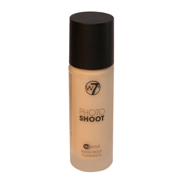 W7 Photo Shoot 16 Hour Budge Proof Foundation